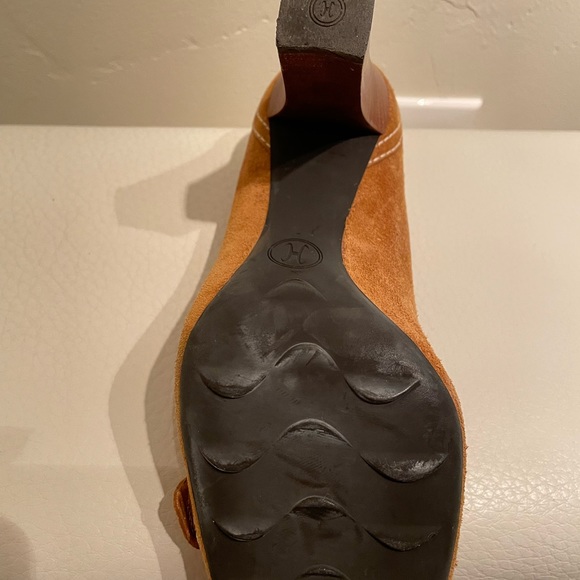 Cole Haan Camel Heeled Loafers 9 - Picture 7 of 9